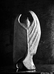 Irène Philips - GAMAYUN, The Prophetic Bird (after a poem by Alexander Blok), 1996, ceramic, 41 cm.