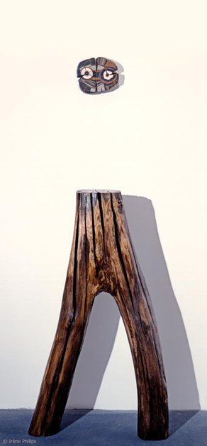 Irène Philips - THE GREAT YES or THE GREAT NO - Polychromed wood, 180 cm, 2001