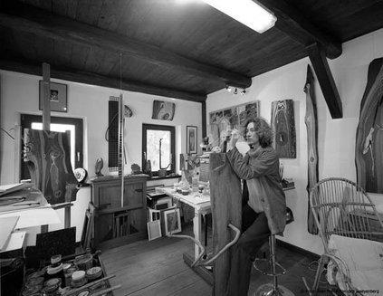 Irène Philips in Atelier in Ottenburg. Photo: Jean Pierre Van den waeyenberg, 2005